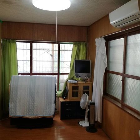Koza Share House Hotell Okinawa Eksteriør bilde